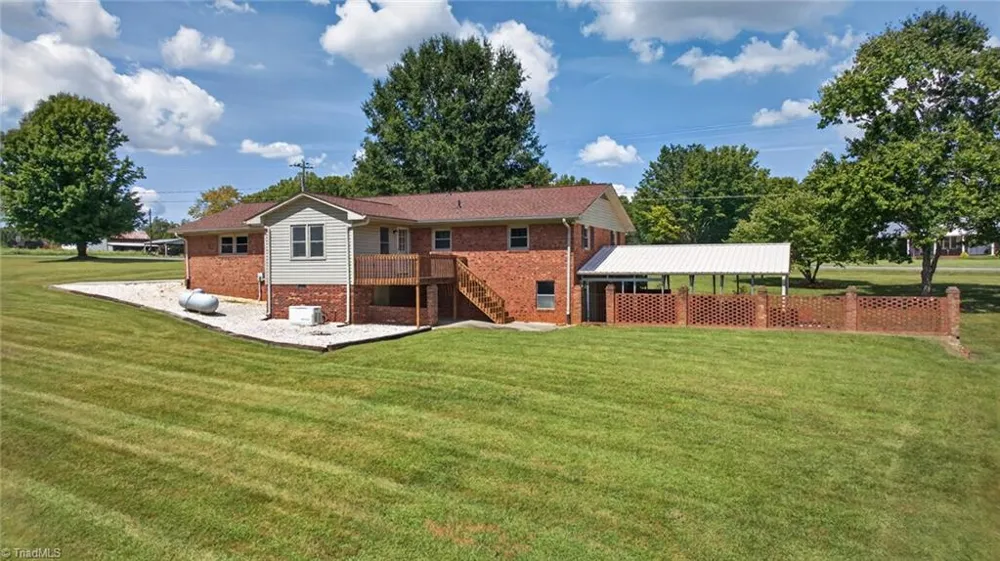 1335 Old Mill Farm Road Lexington, NC 27295