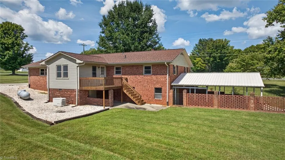 1335 Old Mill Farm Road Lexington, NC 27295