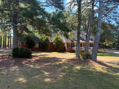 2649 Majestic Circle