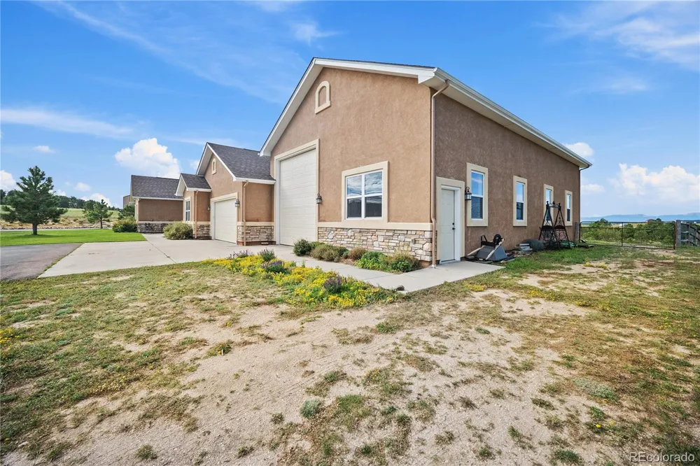 16565 Fletcherville Lane Peyton, CO 80831