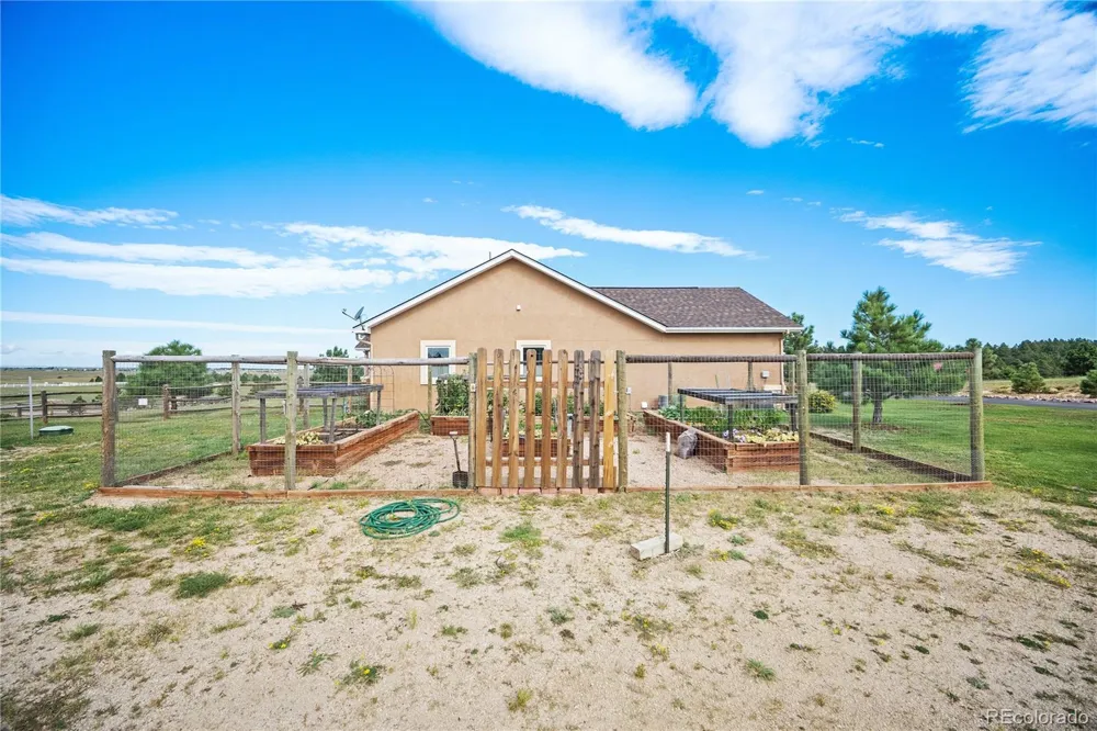 16565 Fletcherville Lane Peyton, CO 80831