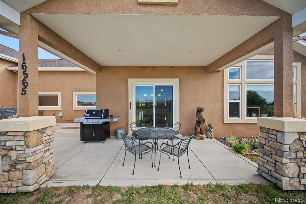 16565 Fletcherville Lane Peyton, CO 80831