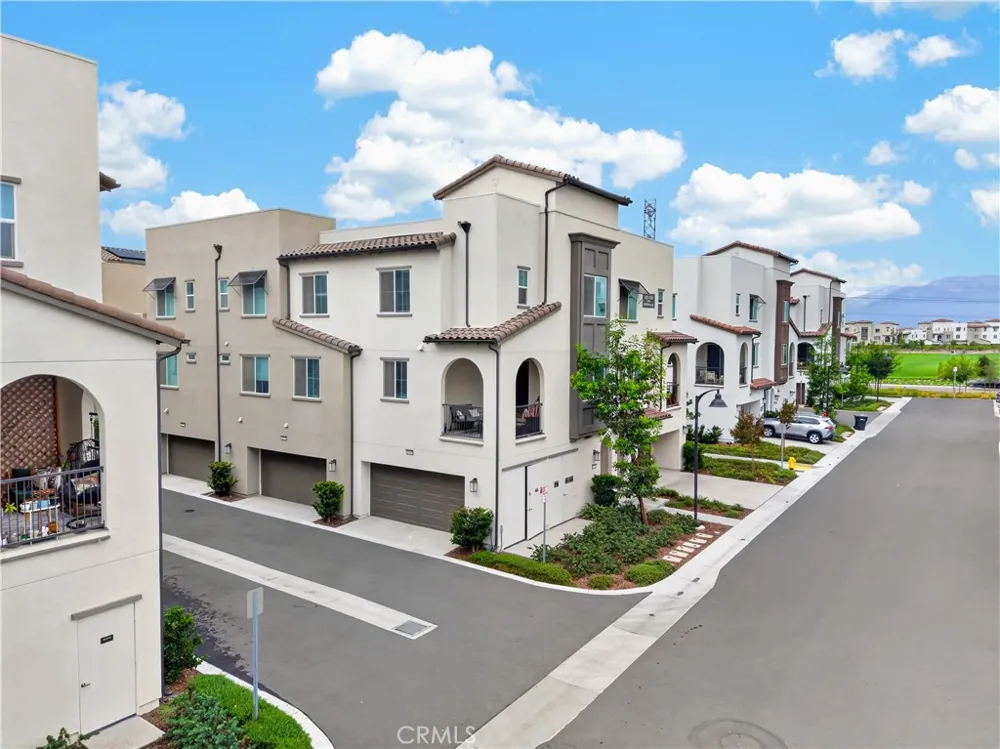 16140 Spicebush Ln Chino, CA 91708