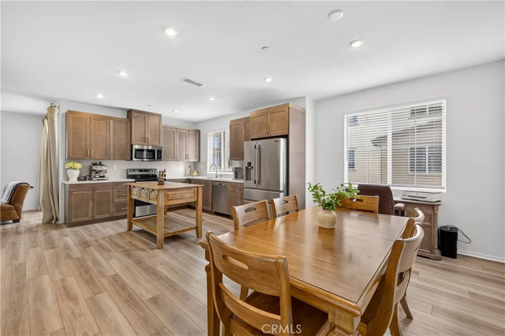 16140 Spicebush Ln Chino, CA 91708
