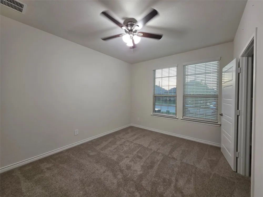 10108 Boxwood Way Aubrey, TX 76227