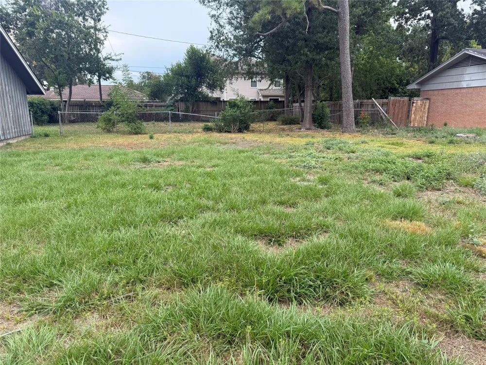 5206 W 43 Houston, TX 77092