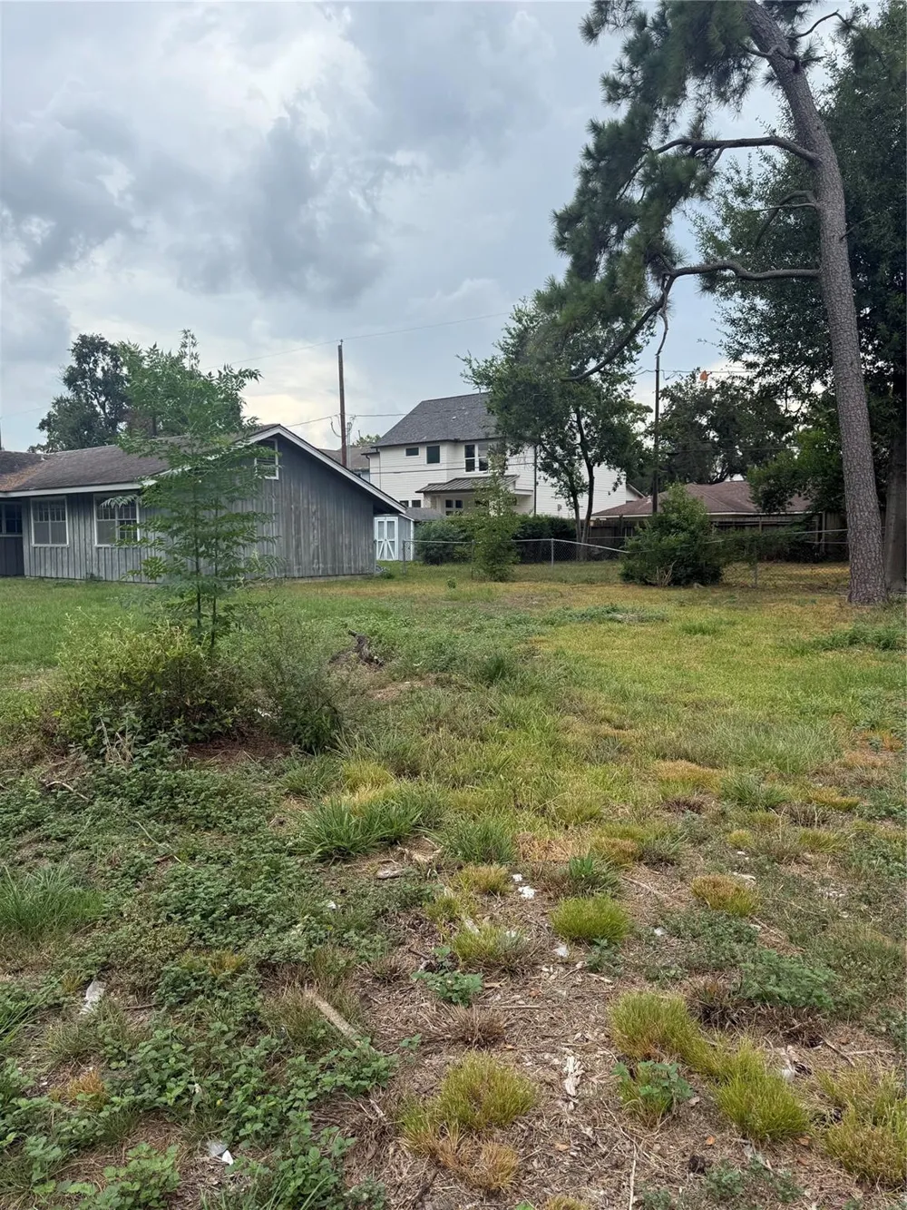 5206 W 43 Houston, TX 77092