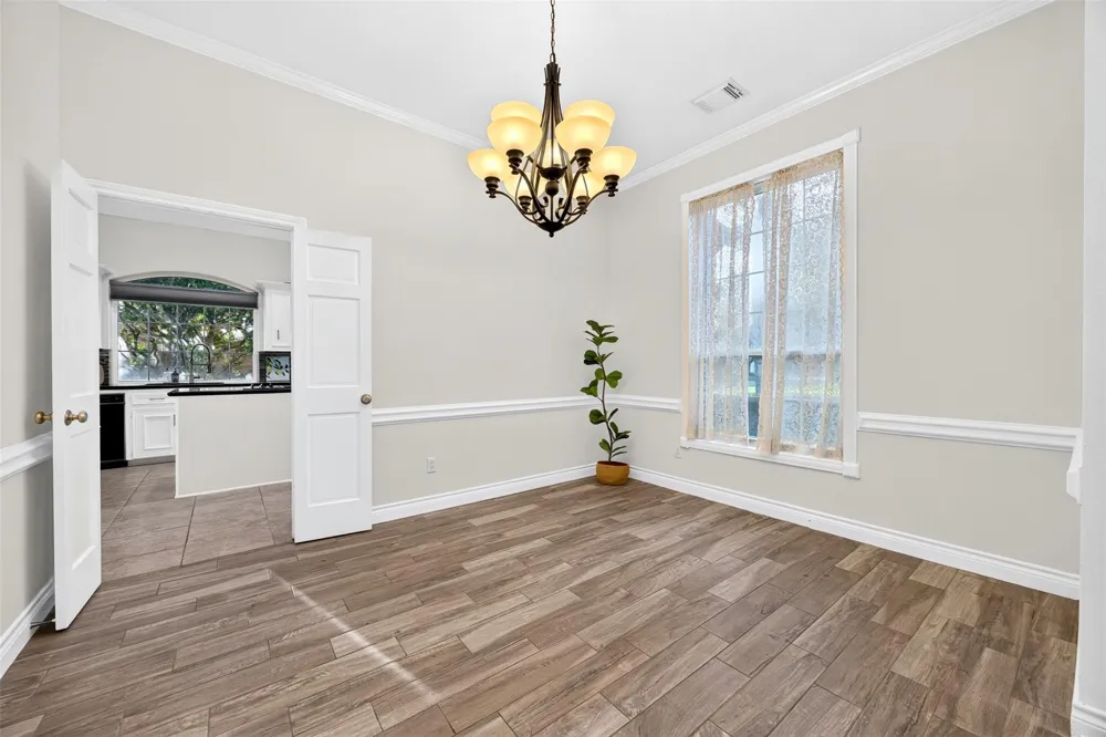 19602 Laurel Park Lane Houston, TX 77094