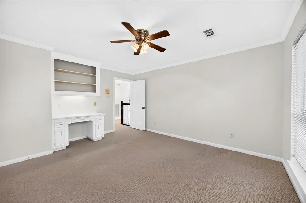 19602 Laurel Park Lane Houston, TX 77094