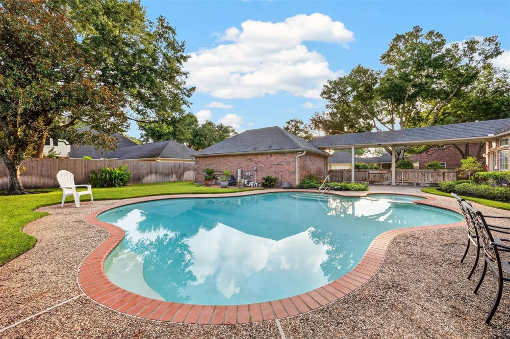 19602 Laurel Park Lane Houston, TX 77094