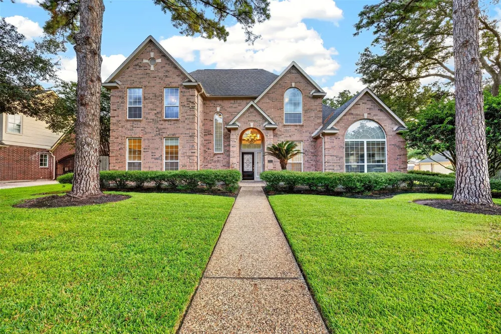 19602 Laurel Park Lane Houston, TX 77094