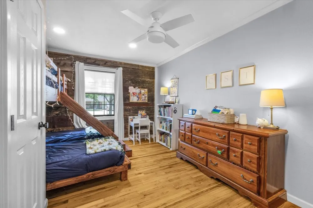 124 James Street Aledo, TX 76008