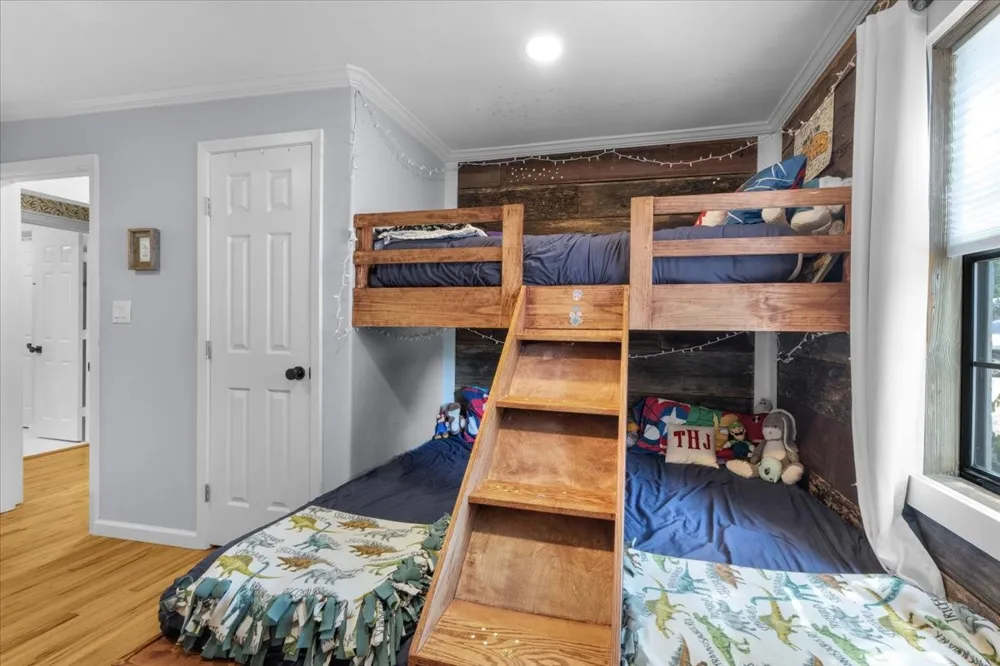 124 James Street Aledo, TX 76008