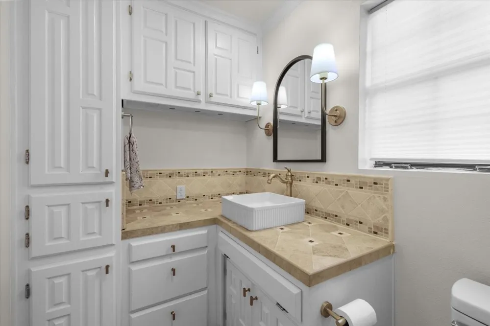124 James Street Aledo, TX 76008