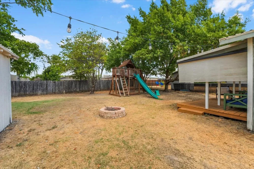 124 James Street Aledo, TX 76008