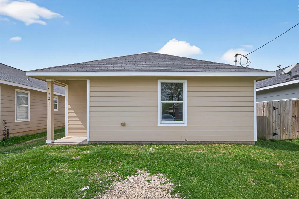 7521 Dyer Street Houston, TX 77088