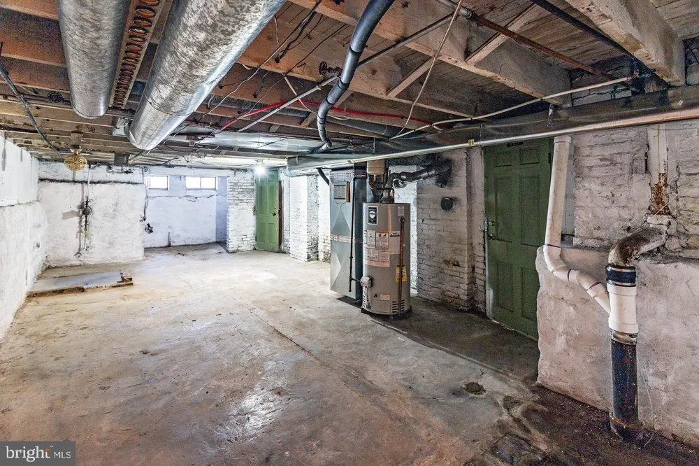 1738 W 4TH STREET Wilmington, DE 19805