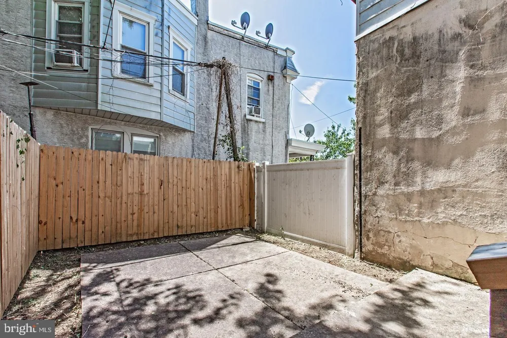 1738 W 4TH STREET Wilmington, DE 19805
