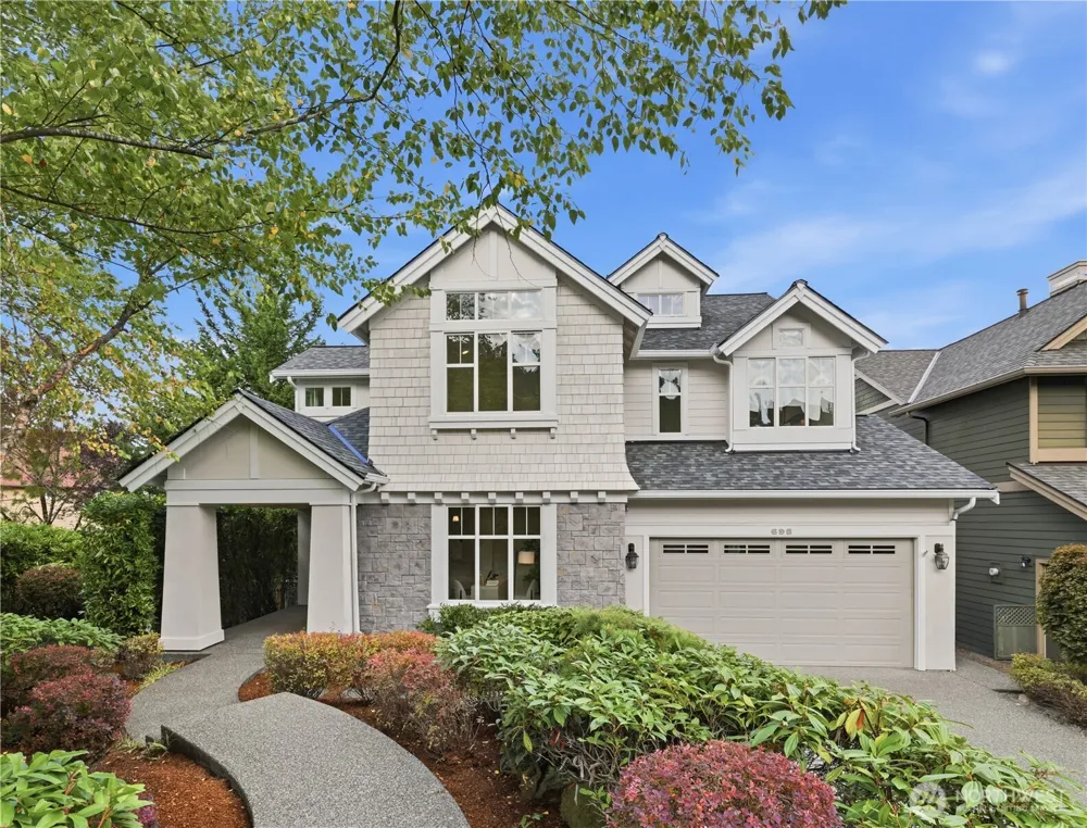 698 Summerhill Ridge Drive NW Issaquah, WA 98027