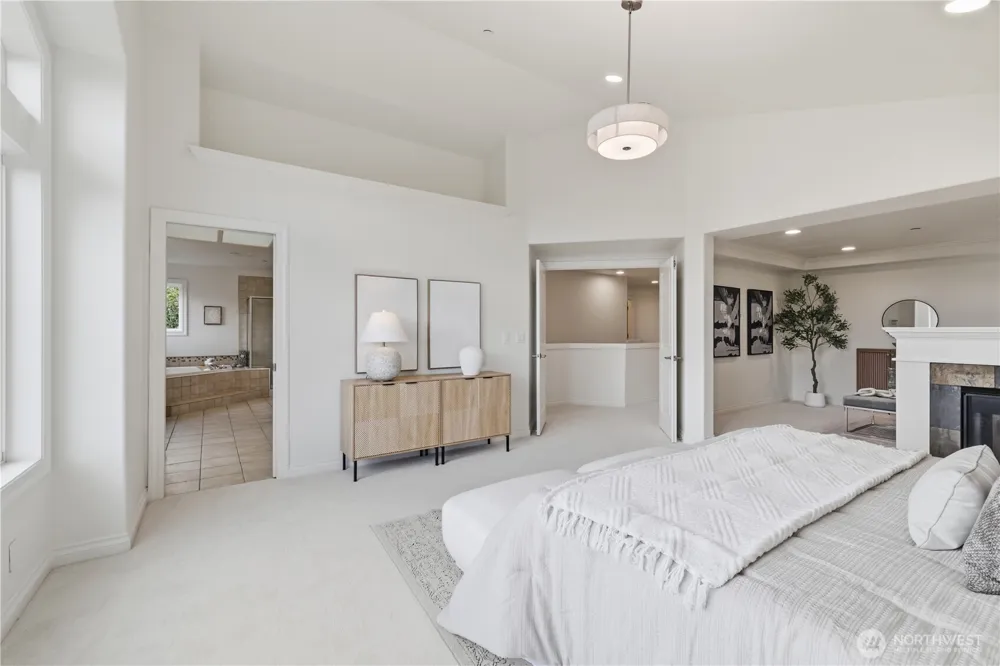 698 Summerhill Ridge Drive NW Issaquah, WA 98027