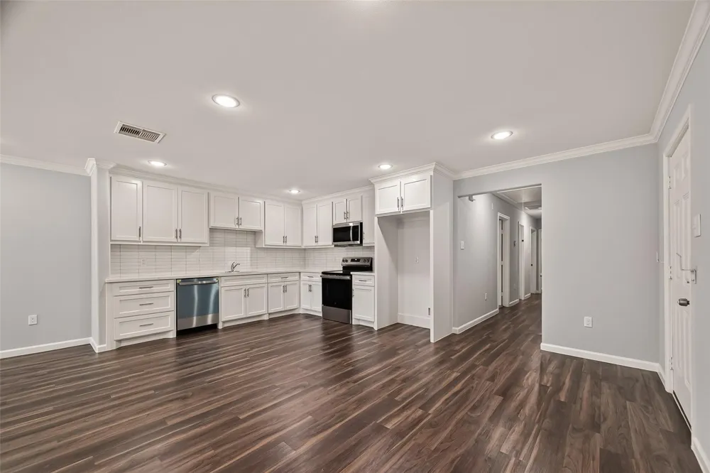 7412 S Hall Street Houston, TX 77028