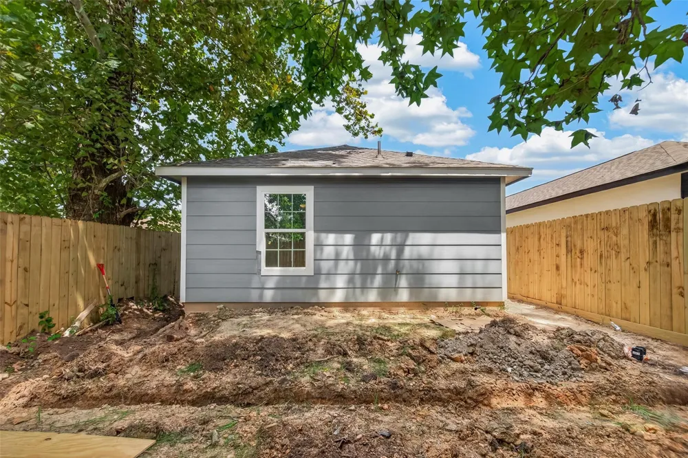 7412 S Hall Street Houston, TX 77028