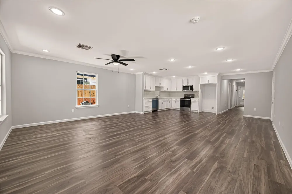 7412 S Hall Street Houston, TX 77028