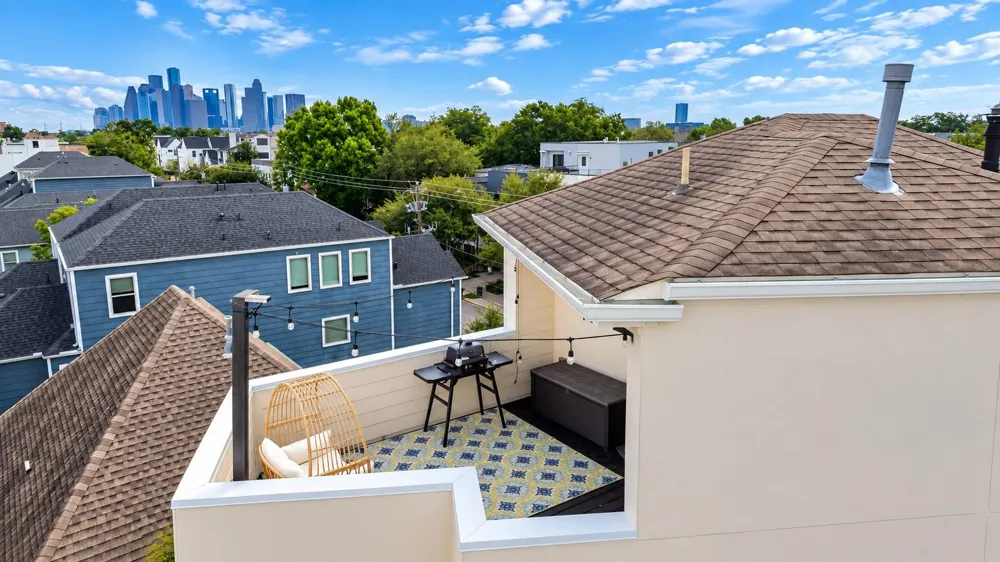1624 Vermont Street Houston, TX 77006