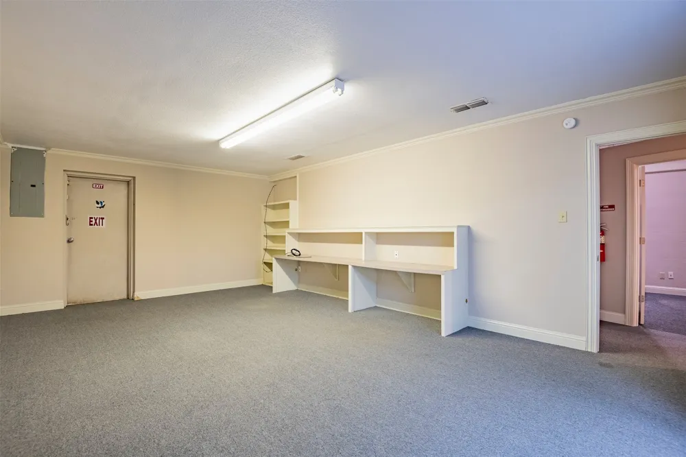 104 Industrial Drive Waxahachie, TX 75165