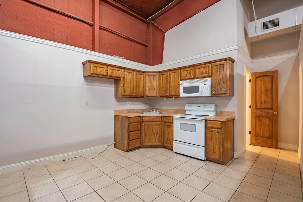 104 Industrial Drive Waxahachie, TX 75165