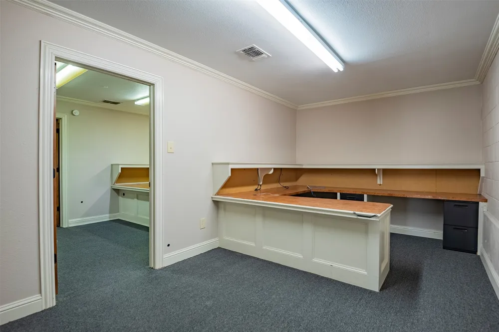 104 Industrial Drive Waxahachie, TX 75165