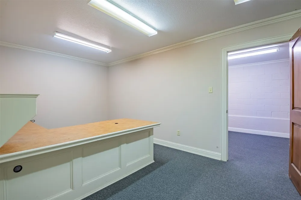104 Industrial Drive Waxahachie, TX 75165