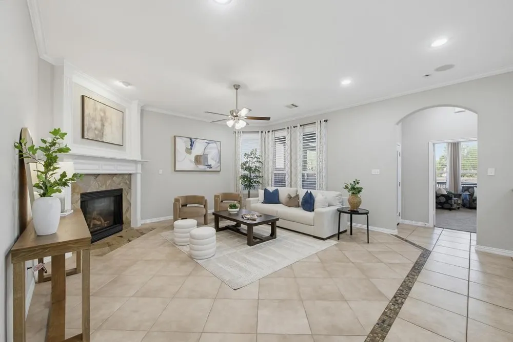1906 Fountain Wood Drive Euless, TX 76039