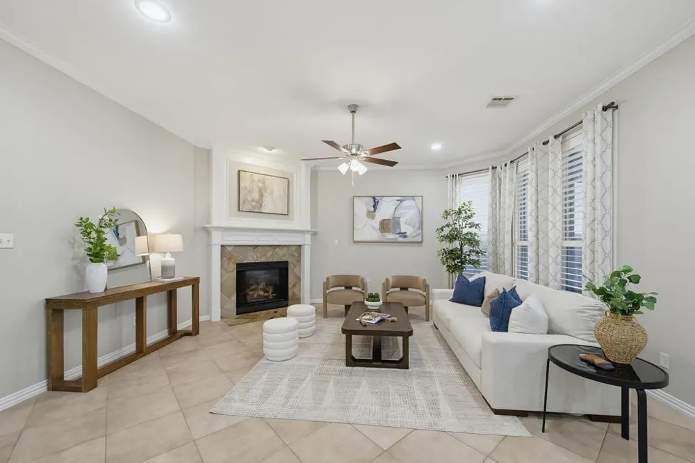 1906 Fountain Wood Drive Euless, TX 76039