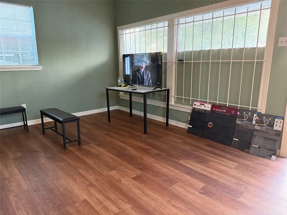 6325 Cullen Boulevard Houston, TX 77021