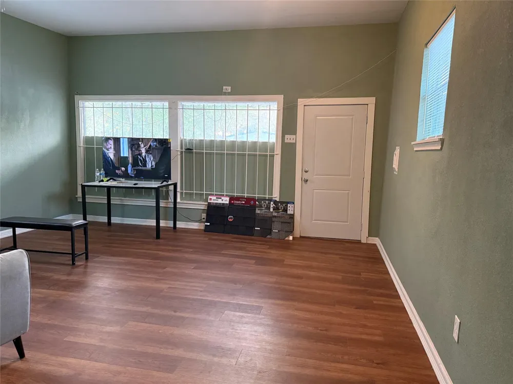 6325 Cullen Boulevard Houston, TX 77021