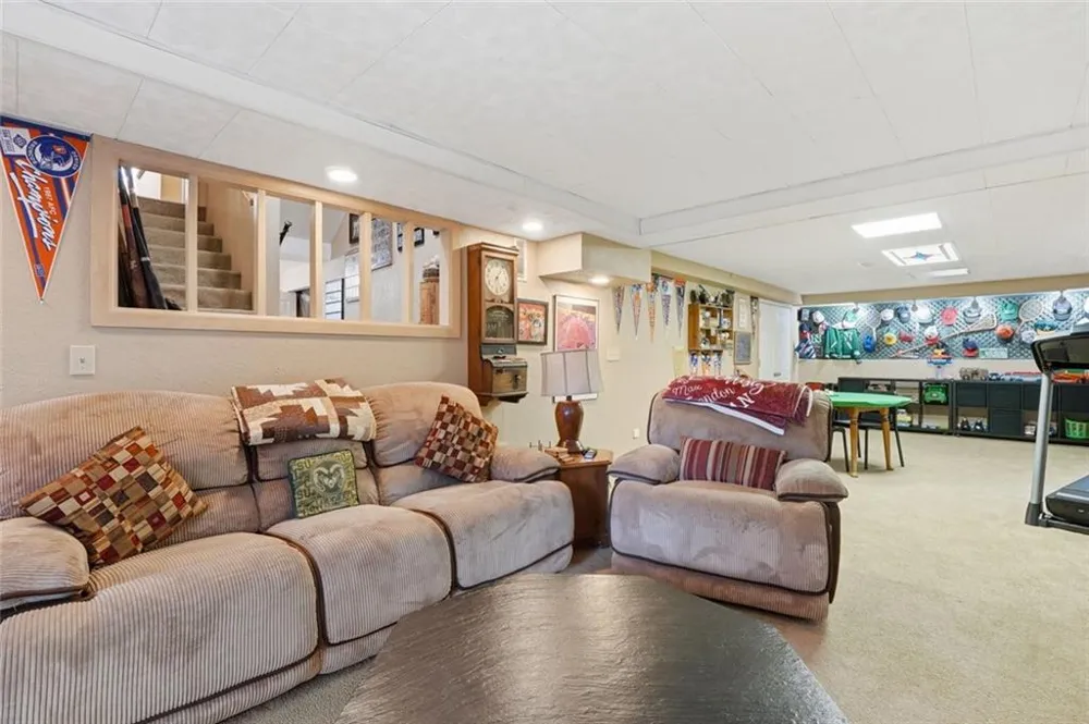 2267 Belle Vista Court Marietta, GA 30062