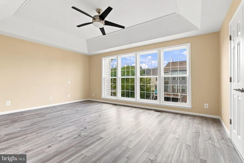 22675 SIMONET BLANC TERRACE Ashburn, VA 20148