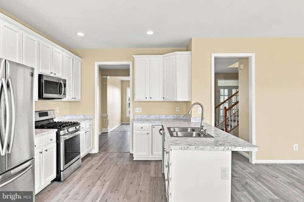 22675 SIMONET BLANC TERRACE Ashburn, VA 20148