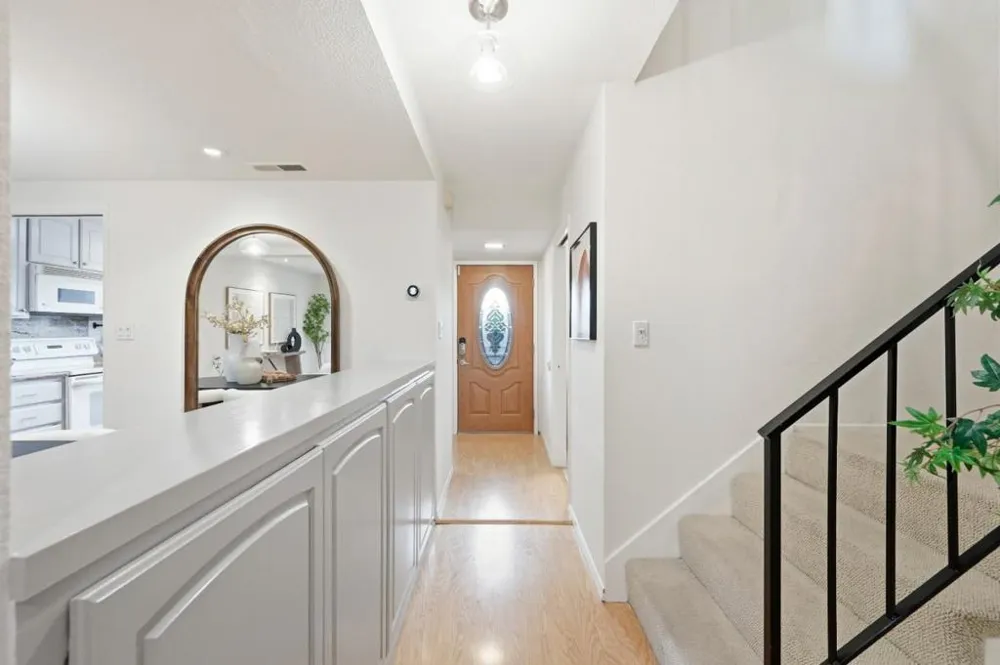 114 Granada Drive Mountain View, CA 94043