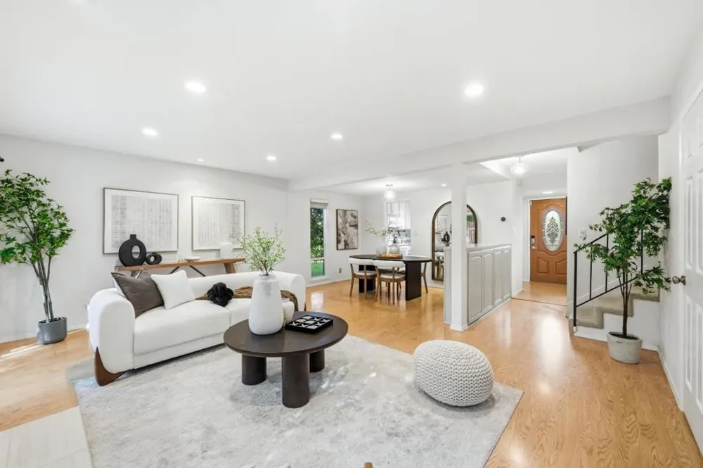 114 Granada Drive Mountain View, CA 94043