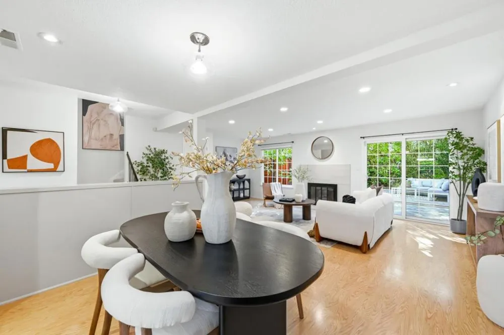 114 Granada Drive Mountain View, CA 94043