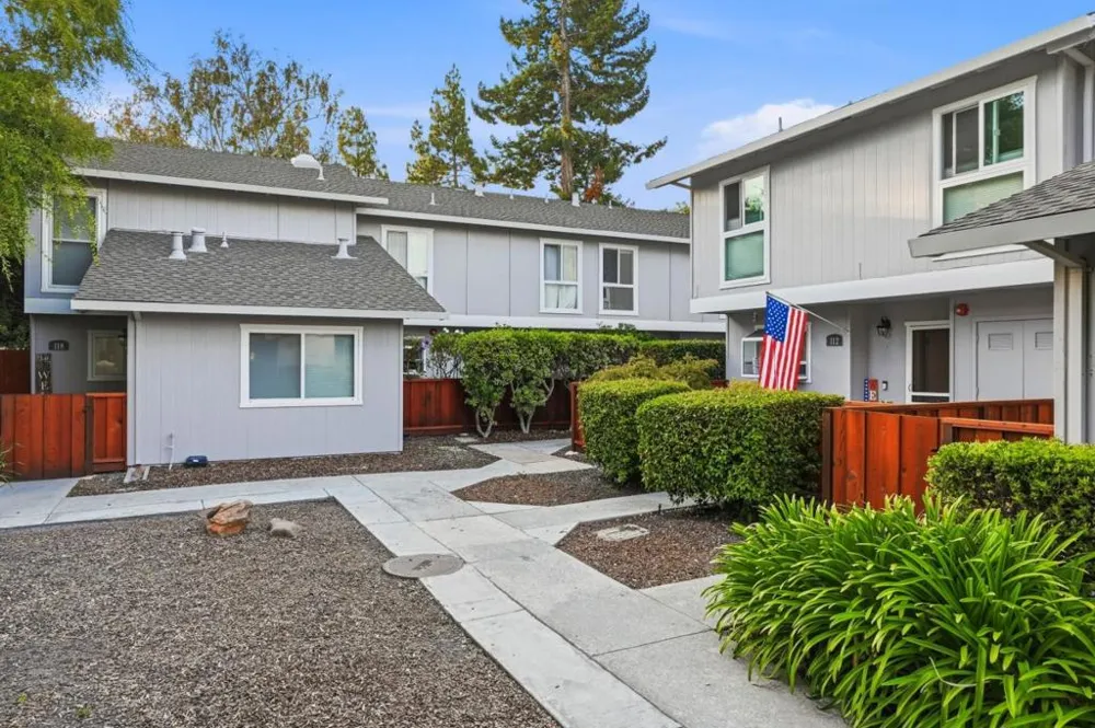 114 Granada Drive Mountain View, CA 94043