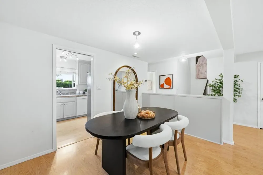 114 Granada Drive Mountain View, CA 94043