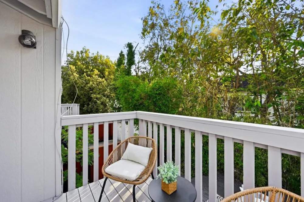 114 Granada Drive Mountain View, CA 94043