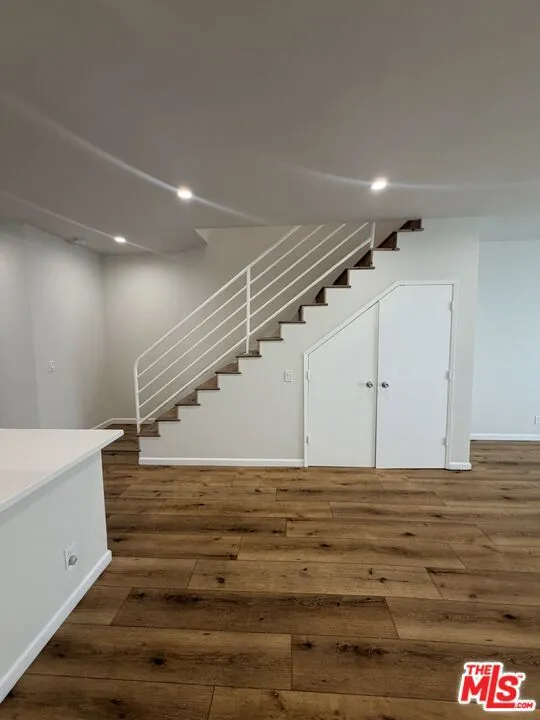 11738 Mayfield #106 Los Angeles, CA 90049