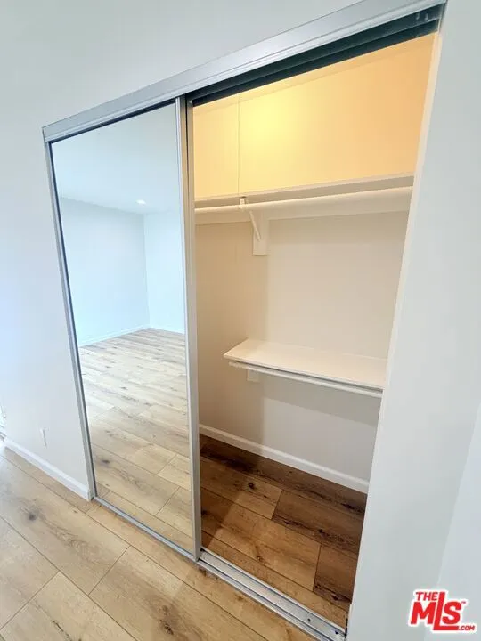 11738 Mayfield #106 Los Angeles, CA 90049