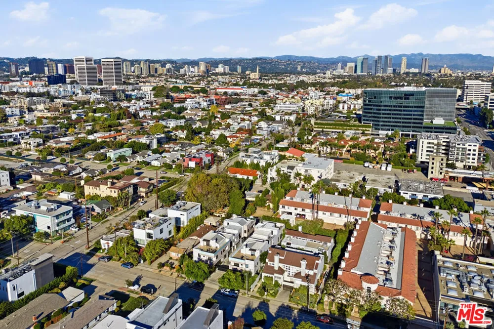 2118 Federal Avenue Los Angeles, CA 90025