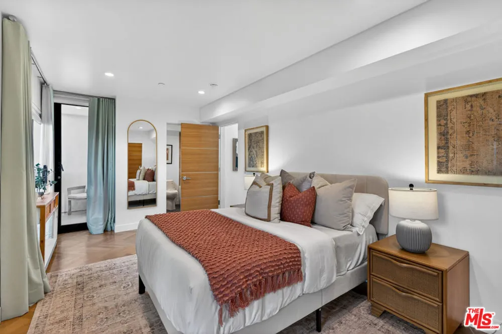 2118 Federal Avenue Los Angeles, CA 90025