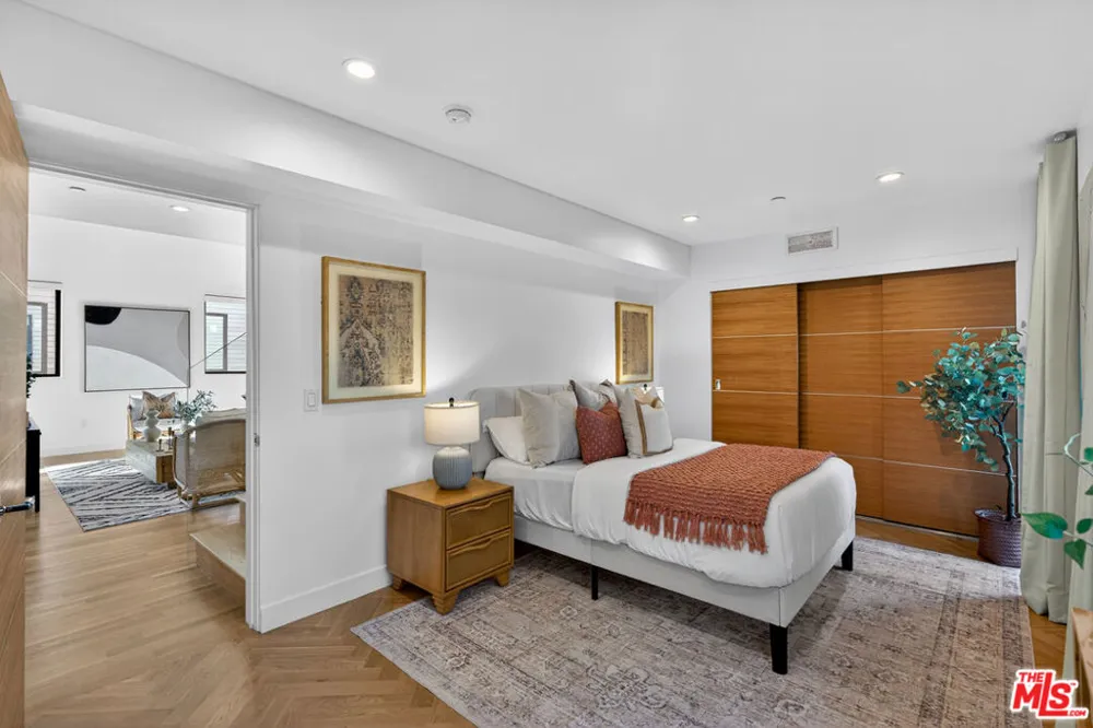 2118 Federal Avenue Los Angeles, CA 90025